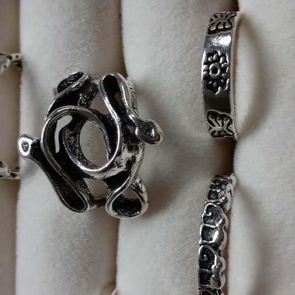 Silver Y2K Ring Bundle - Picture 2 of 6